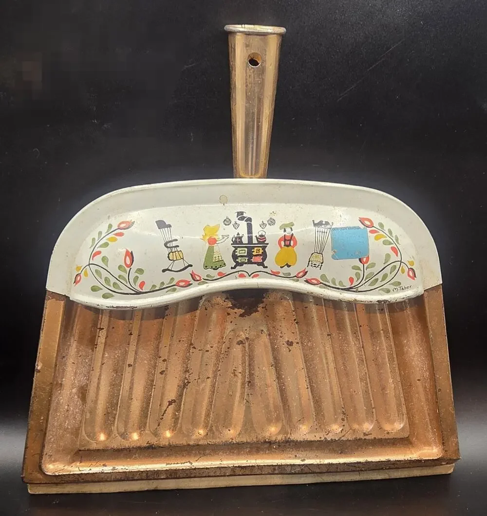 Vintage JV Reed MCM 70s Copper Color Metal Dustpan Cottage Core Granny Style